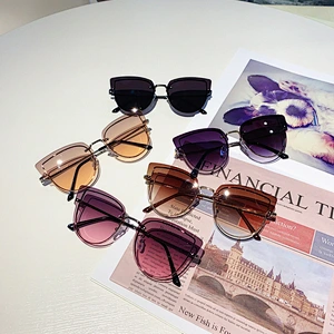 fashionable retro round frame sunglasses women men newest shades  sun glasses  wholesale custom eyewear 2021 trendy goggle