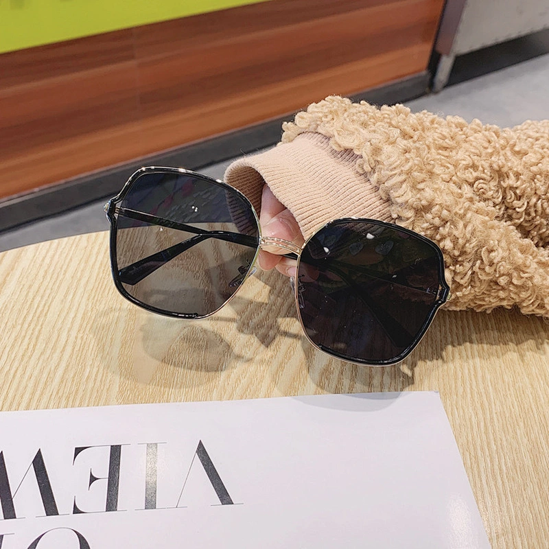fashion irregular retro sunglasses women men newest shades jelly color  sun glasses wholesale custom eyewear 2021 trendy goggle