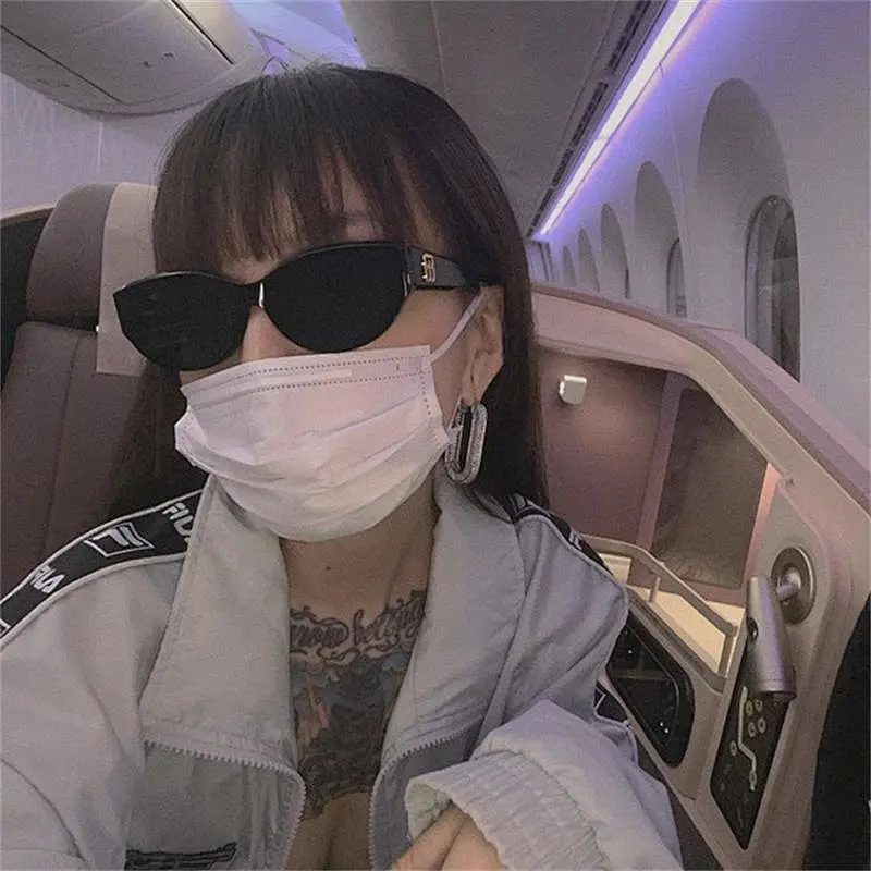 fashionable sunglasses women men newest shades retro vintage celebrity sun glasses wholesale custom eyewear 2021 trendy goggles