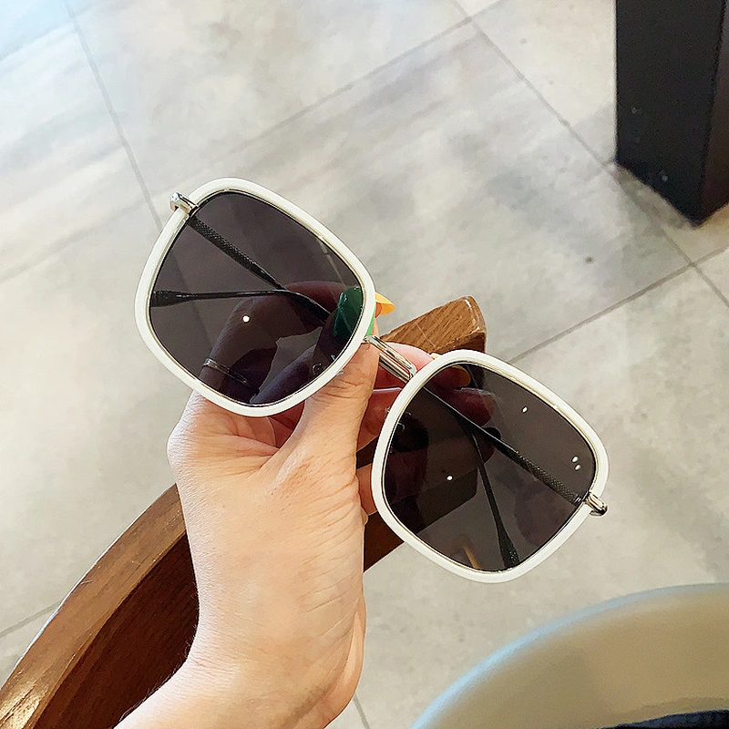 fashion ultraviolet-proof sunglasses women men newest shades  sun glasses oversized  wholesale custom eyewear 2021 trendy goggle
