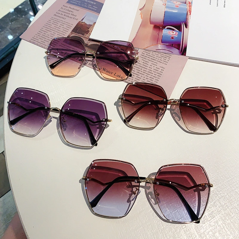 fashion rimless retro round sunglasses women men newest shades sun glasses oversized wholesale custom eyewear 2021 trendy goggle