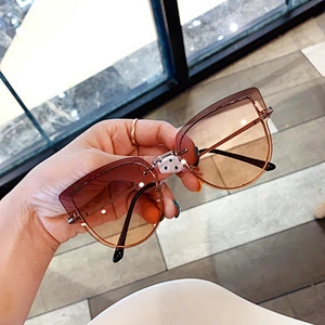 fashionable retro round frame sunglasses women men newest shades  sun glasses  wholesale custom eyewear 2021 trendy goggle
