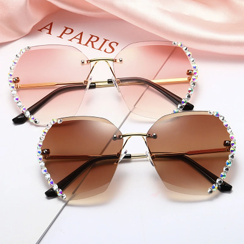 Newest trendy rimless trimming ladies anti UV rhinestone sunglasses wholesale women men eyewear shade sun glasses custom goggles