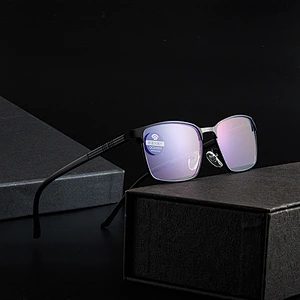 Metal anti-blue reading glasses for elderly men reading glasses for business farsightedness reading glasses