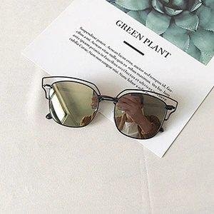 fashionable sunglasses women men newest shades round square sun glasses oversized wholesale custom eyewear 2021 trendy goggles