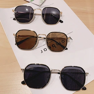 fashion sunglasses women men newest shades round retro sun glasses oversized wholesale custom eyewear 2021 trendy goggles