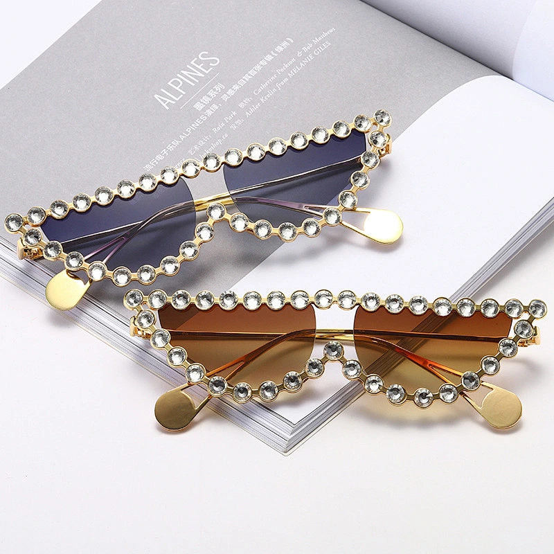 2021 fashion retro cat eye rhinestone trendy sunglasses women men eyewear shade sun glasses wholesale custom goggles