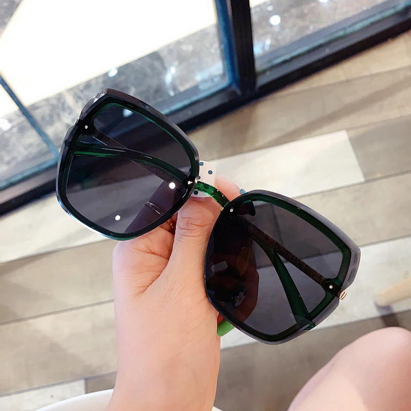 fashion rimless retro round frame sunglasses women men newest shades  sun glasses  wholesale custom eyewear 2021 trendy goggle