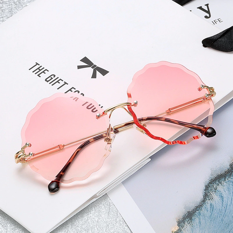fashionable 2021 rimless retro sunglasses newest women men shades UV luxury sun glasses wholesale custom eyewear trendy goggle