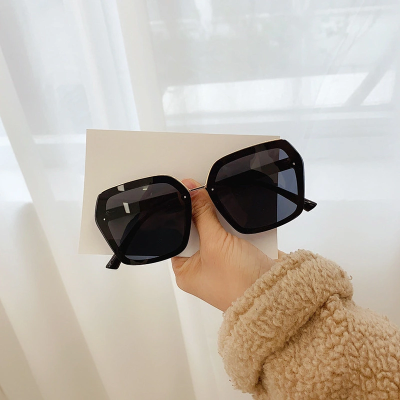 fashion rimless luxury sunglasses women men newest shades retro vintage sun glasses wholesale custom eyewear 2021 trendy goggles