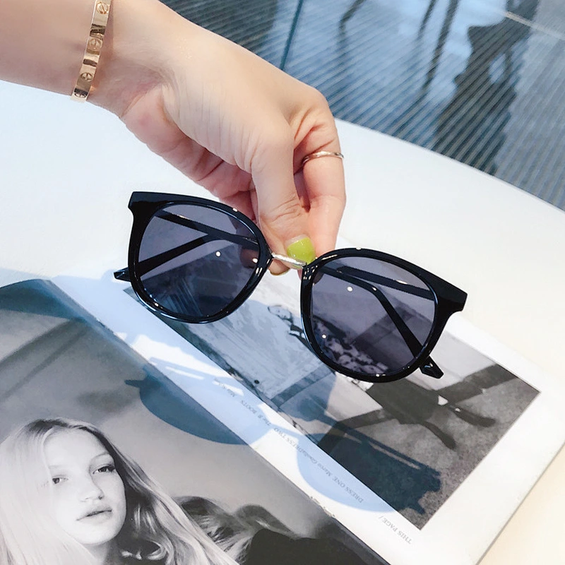 fashion metal small frame sunglasses women men newest shades retro sun glasses wholesale custom eyewear 2021 trendy goggle