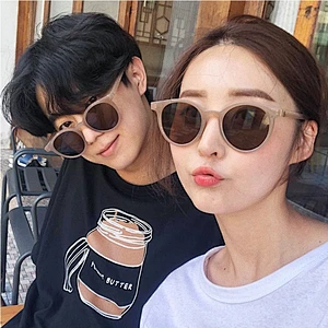 fashionable  sunglasses women men newest shades small frame candy color sun glasses wholesale custom eyewear trendy 2021 goggles