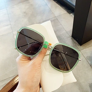 fashion ultraviolet-proof sunglasses women men newest shades  sun glasses oversized  wholesale custom eyewear 2021 trendy goggle