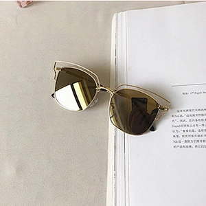 fashionable sunglasses women men newest shades round square sun glasses oversized wholesale custom eyewear 2021 trendy goggles