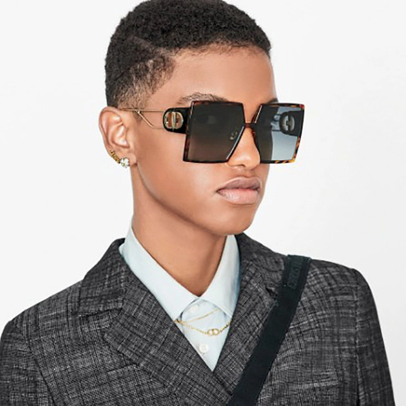 Newest fashion custom square big frame trendy gradient colorful sunglasses wholesale men women shade vintage sun glasses