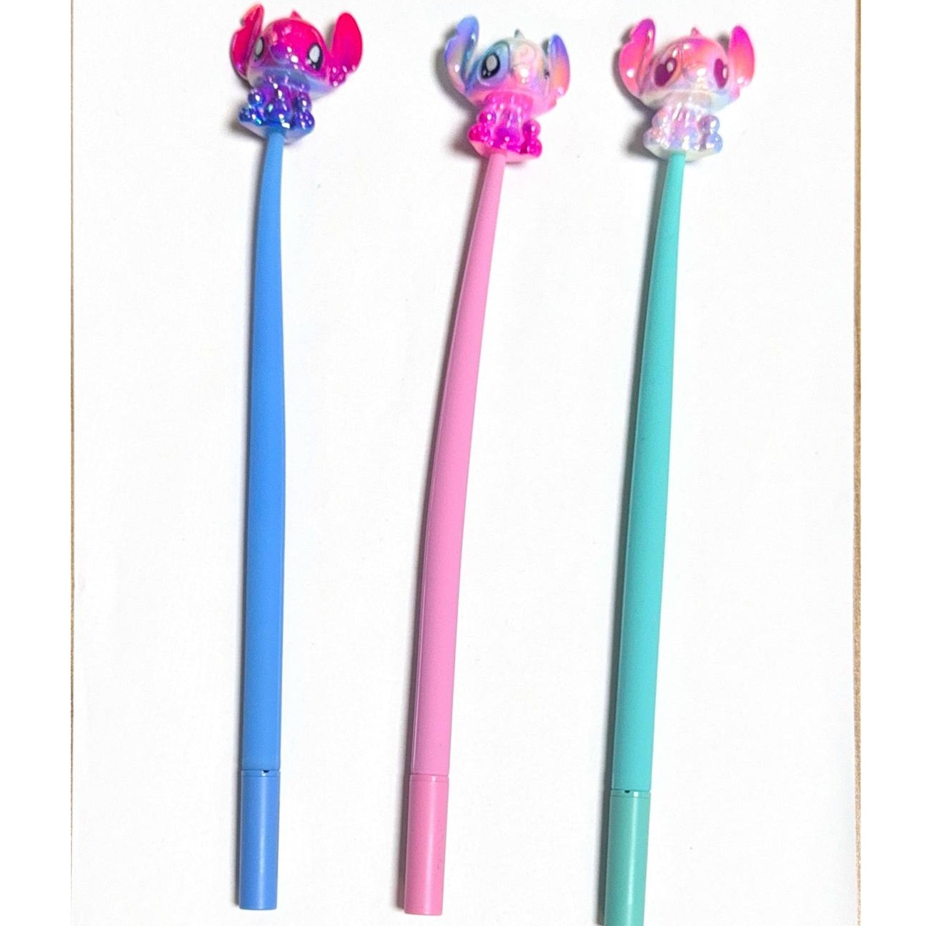 colorful stitch wiggle pen