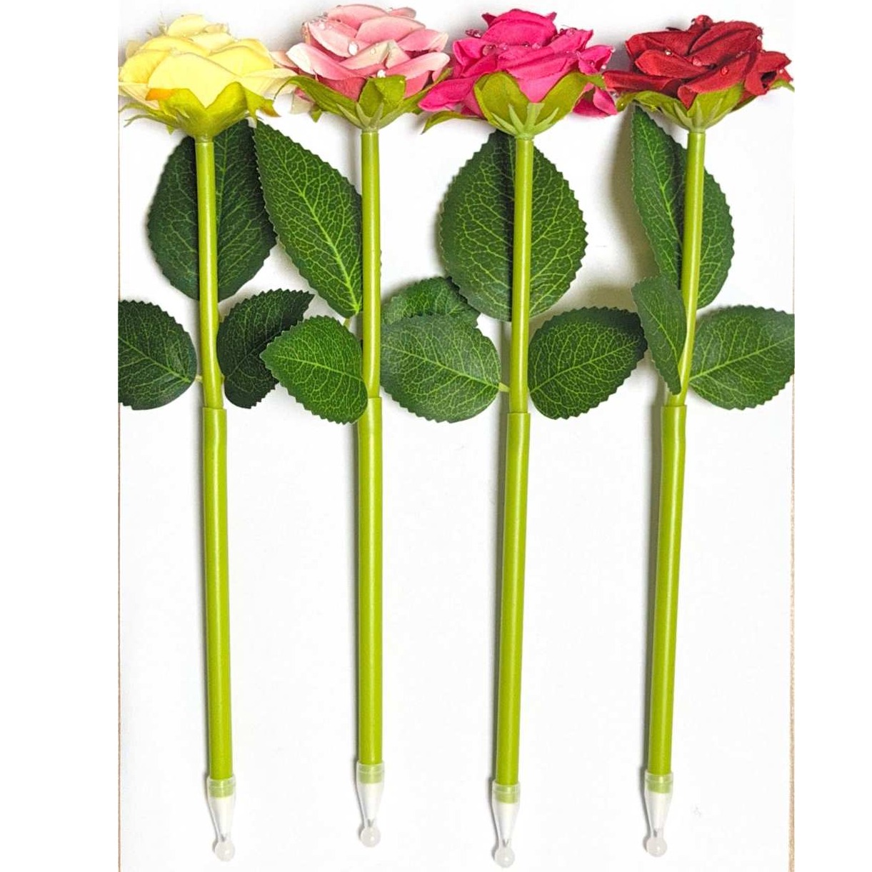 flower wiggle pen with leaves