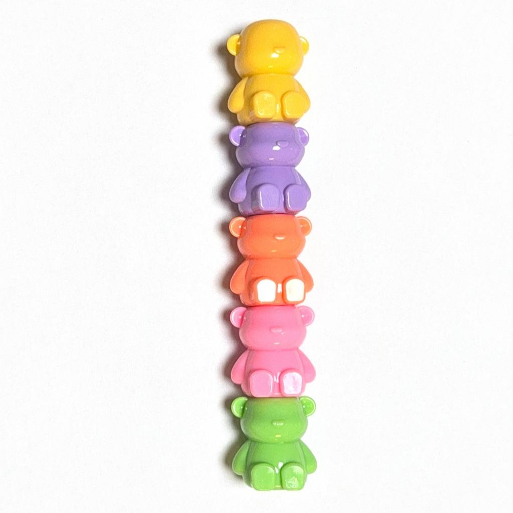Connected bear‑shaped highlighter