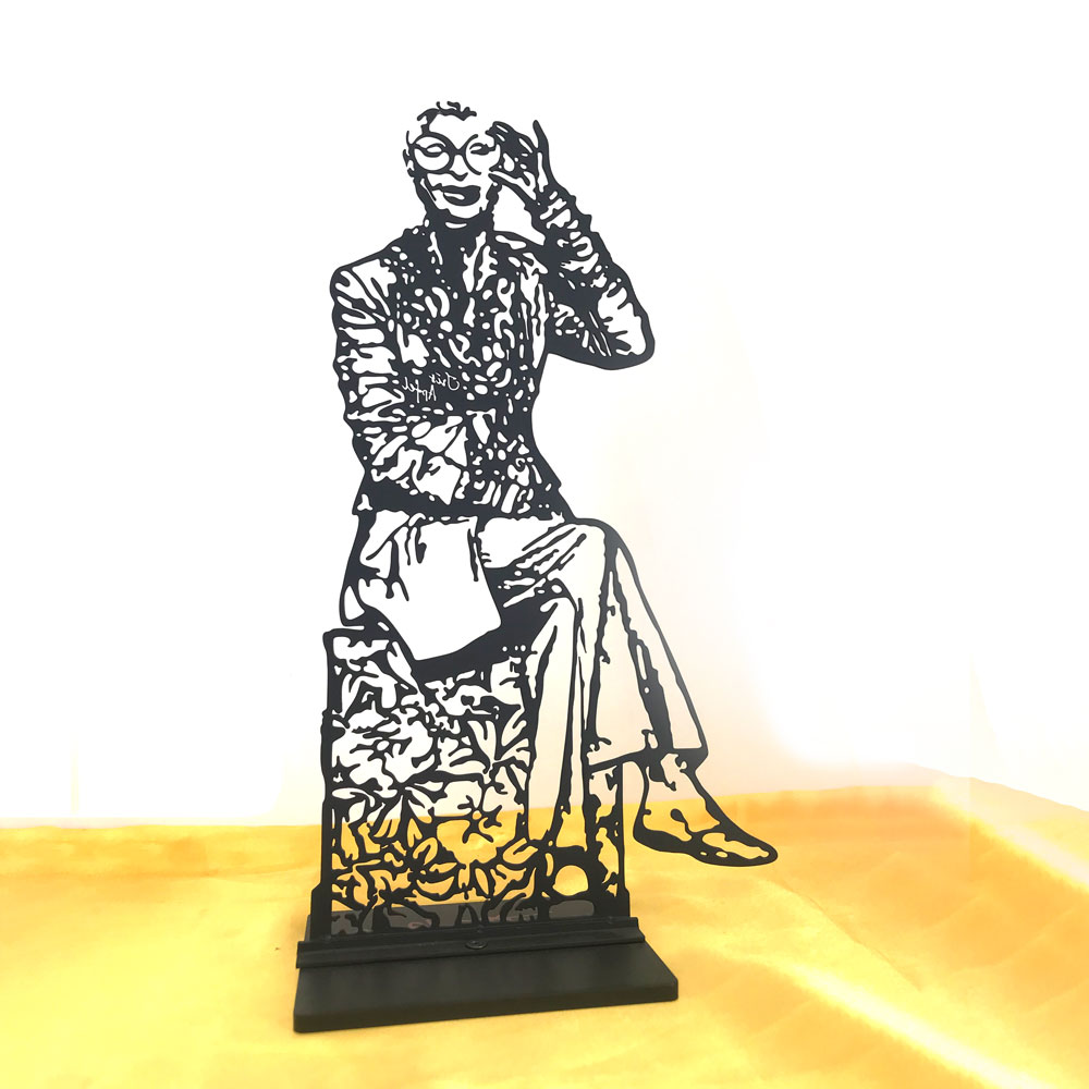China Factory Custom Metal Stamping or Laser Cutting Human Being Statue for Home Decor
