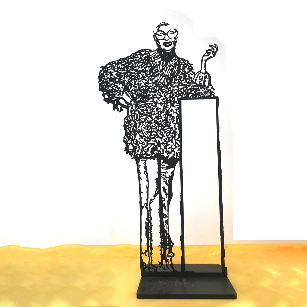 Laser cutting power coated metal home decorating statue