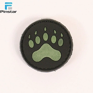 Low MOQ patches wholesale rubber badge custom pvc rubber patch