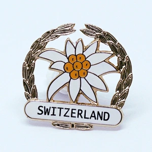 Wholesale Exquisite flower soft enamel lapel pin