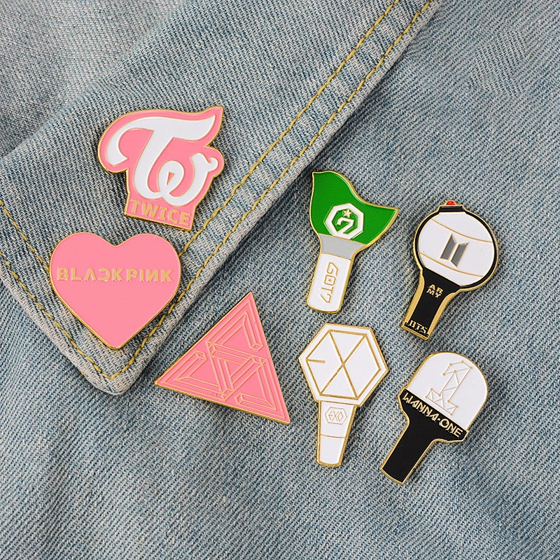 Custom Cute Lapel Pin KPOP Korean Idol Team Logo Enamel Metal Badge with Who Stick Lights Shape