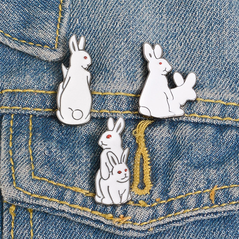 Wholesale In Stock Animal Character Pins White Funny Bunny Bad Rabbit Enamel Pin