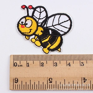 China bulk custom cartoon bee shape embroidery patches