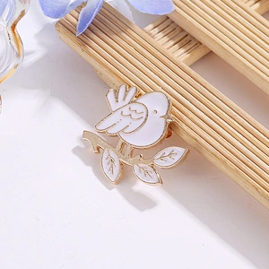 Cute Bird with Leaf Enamel Lapel Pin