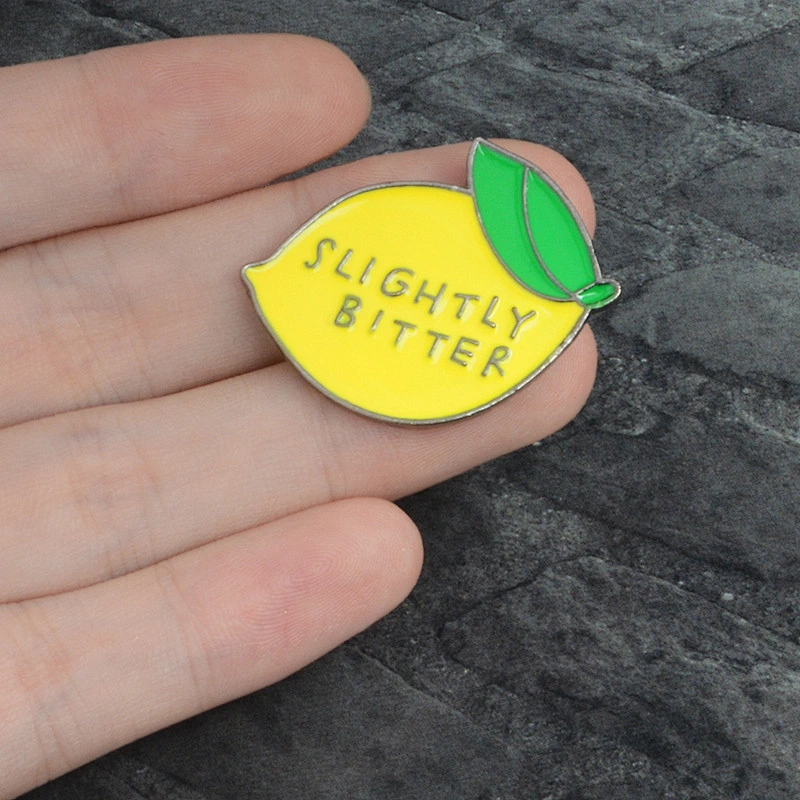 Wholesale In Stock Imitation Fruit Lapel Pins Custom SLIGHTLY BITTER Lemon Enamel Collar Hat Pin