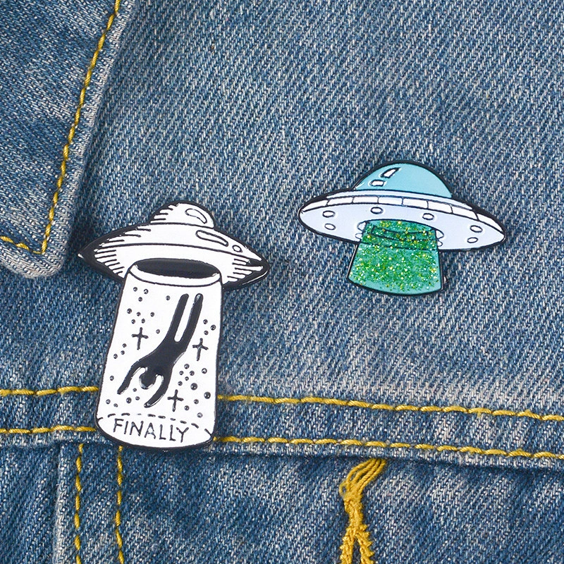 Bulk UFO Enamel Pin Alien Lapel Pin in Stock