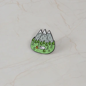 Custom Three Mountains Green Color  Enamel Lapel Pin