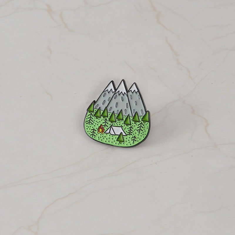 Custom Three Mountains Green Color  Enamel Lapel Pin