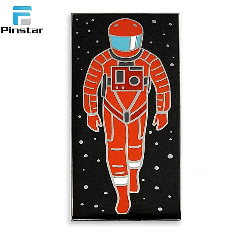 Customized cheap high quality astronaut metal lapel pins