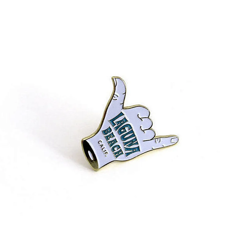Hot selling custom wedding couple enamel lapel pins