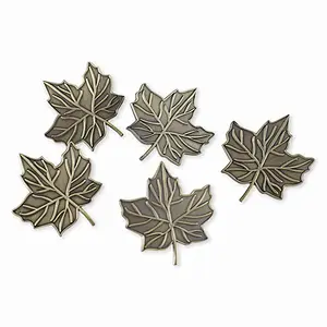 factory direct sale personalized custom metal maple leaf lapel pin