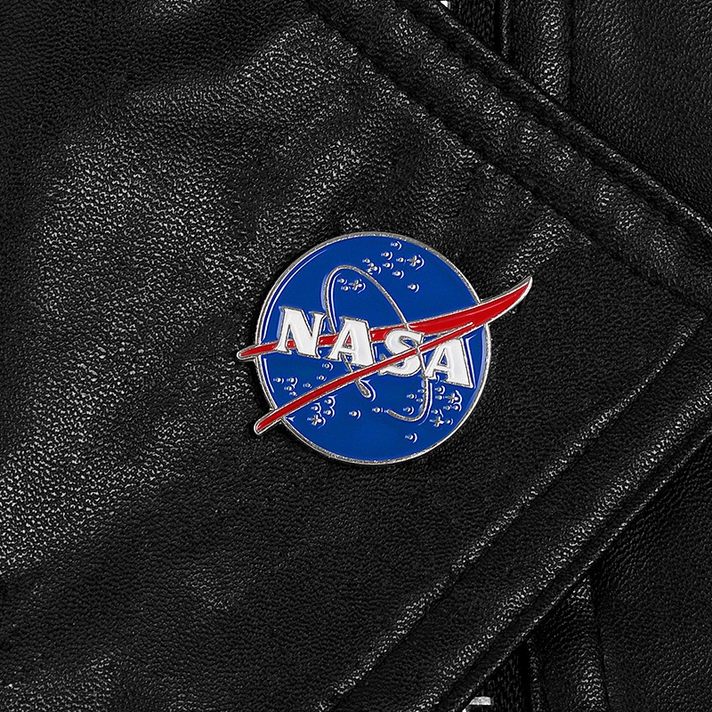 Factory Wholesale In Stock Custom Design Logo NASA Enamel Brooch Lapel Pin for Cloth