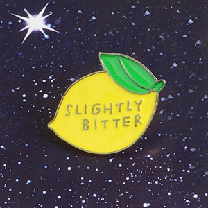 Wholesale In Stock Imitation Fruit Lapel Pins Custom SLIGHTLY BITTER Lemon Enamel Collar Hat Pin