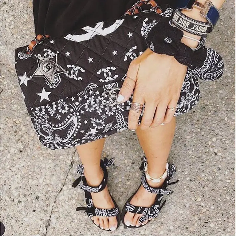 2020 New Women Thick Bottom Flat Soft Sole Open Toe Beach Slides Bandana Sandals