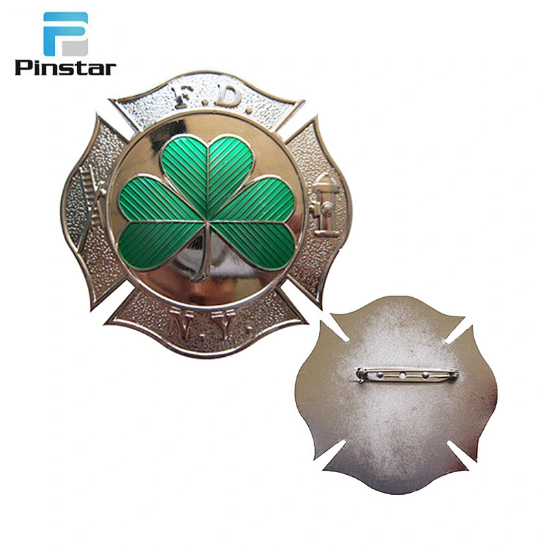 Factory direct selling good productions blue leaf lapel pin badges