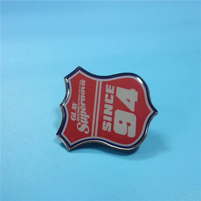 Factory Making Cheap Promotional Gift Custom Design Football Club Offset Print Pin Badge