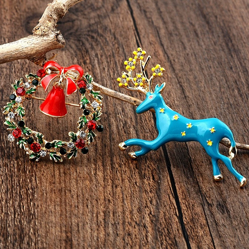Wholesale High Quality Vintage Rhinestone Enamel Christmas Brooch