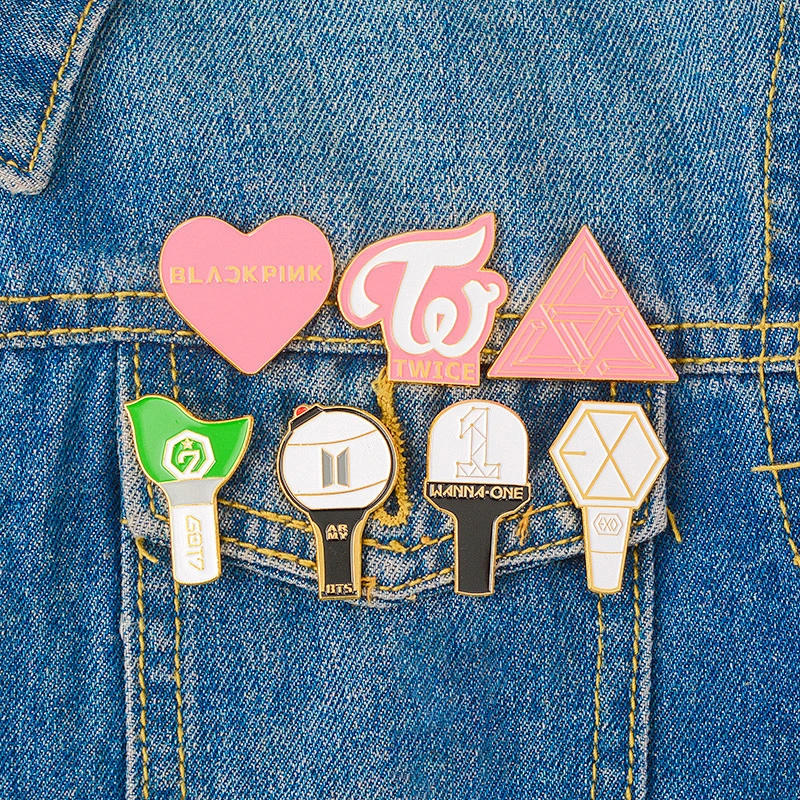 Custom Cute Lapel Pin KPOP Korean Idol Team Logo Enamel Metal Badge with Who Stick Lights Shape