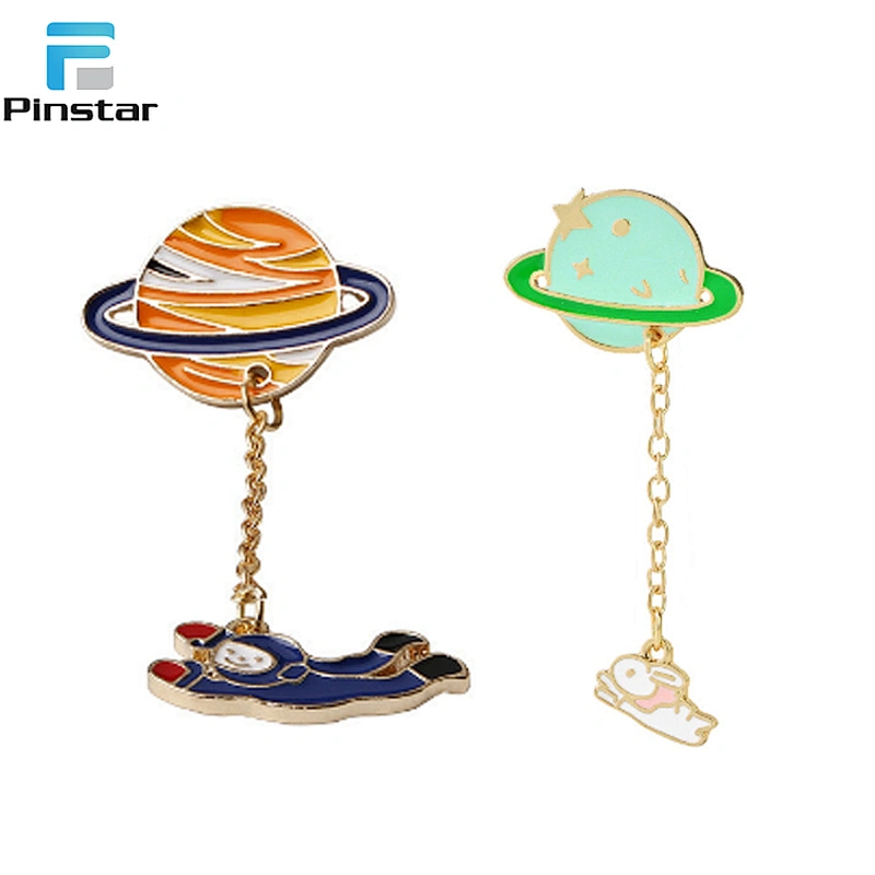 Factory price custom metal planet astronaut lapel pin badge with chain