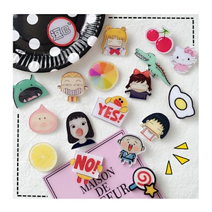 Various custom acrylic plastic badge with safety pin in stock