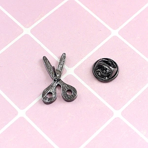 Custom Cute Enamel Llue and White Scissors Lapel Pin Brooch