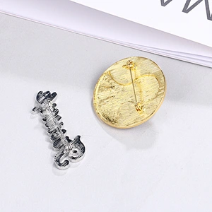 Trump pin USA patriotic republican campaign diamond pin Donald trump presidential commemorative pin