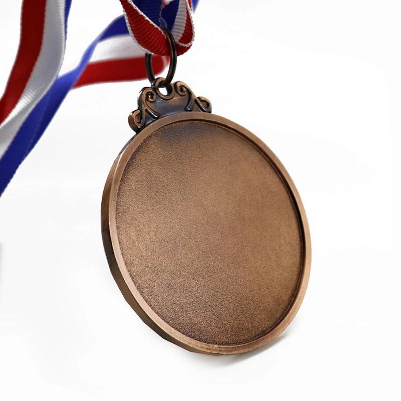 Factory Wholesale Cheap Promotional Aniqu Copper Plated Blank Medal with Ribbon Lanyard