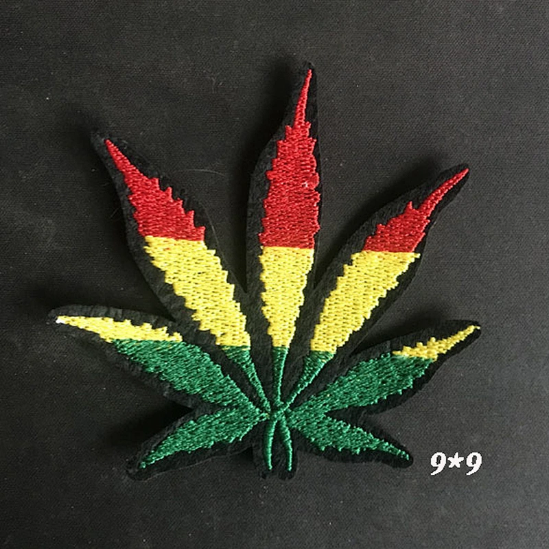 Wholesale In Stock DIY Custom Patches Marijuana Hemp Plant Leaf Weed Embroidered Patch